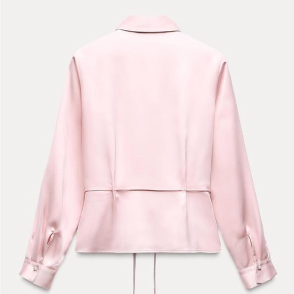 Zara Pink Blouse with Black Shorts Set - Picture 9 of 11